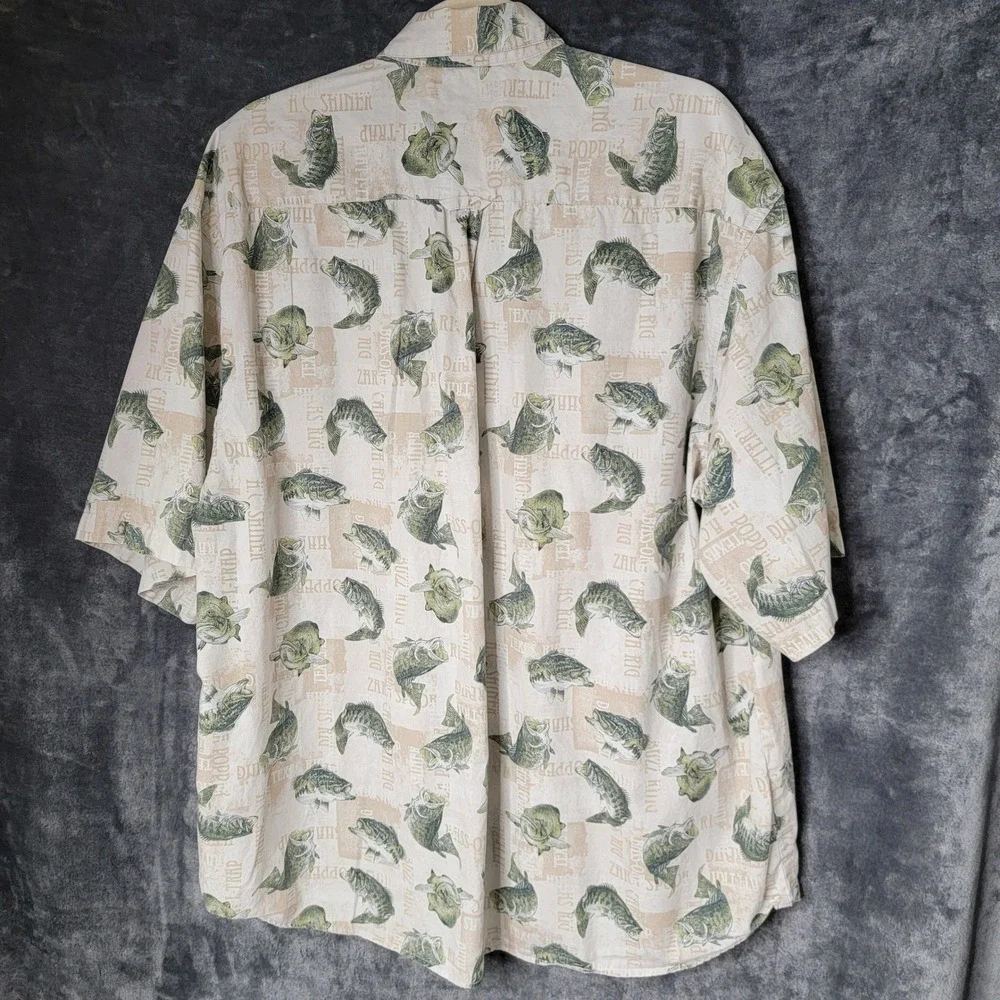 Columbia Fishing Shirt Mens XL Beige Bass Print Short Sleeve Button Down VTG. - Picture 5 of 8
